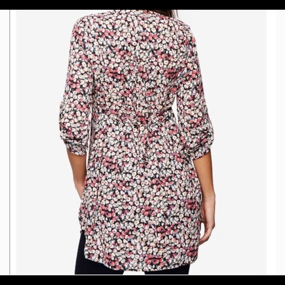Daniel Rainn Maternity Floral Split Neck Tunic​ - Picture 2 of 11
